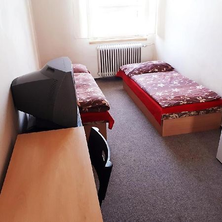 Ubytovna Pod Mostem Ostrava Buitenkant foto