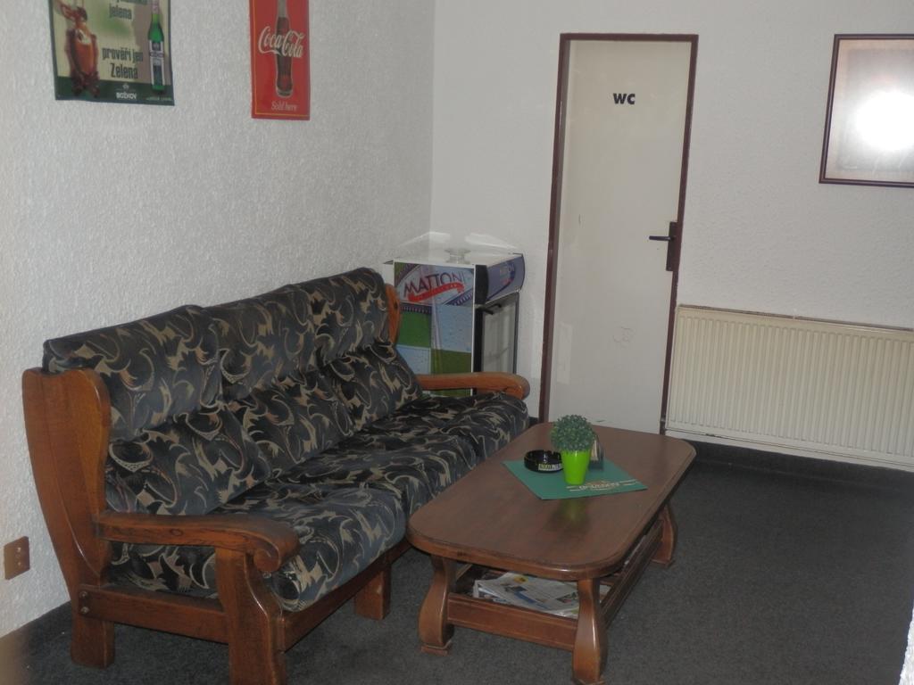 Ubytovna Pod Mostem Ostrava Buitenkant foto