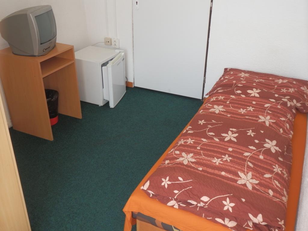 Ubytovna Pod Mostem Ostrava Kamer foto