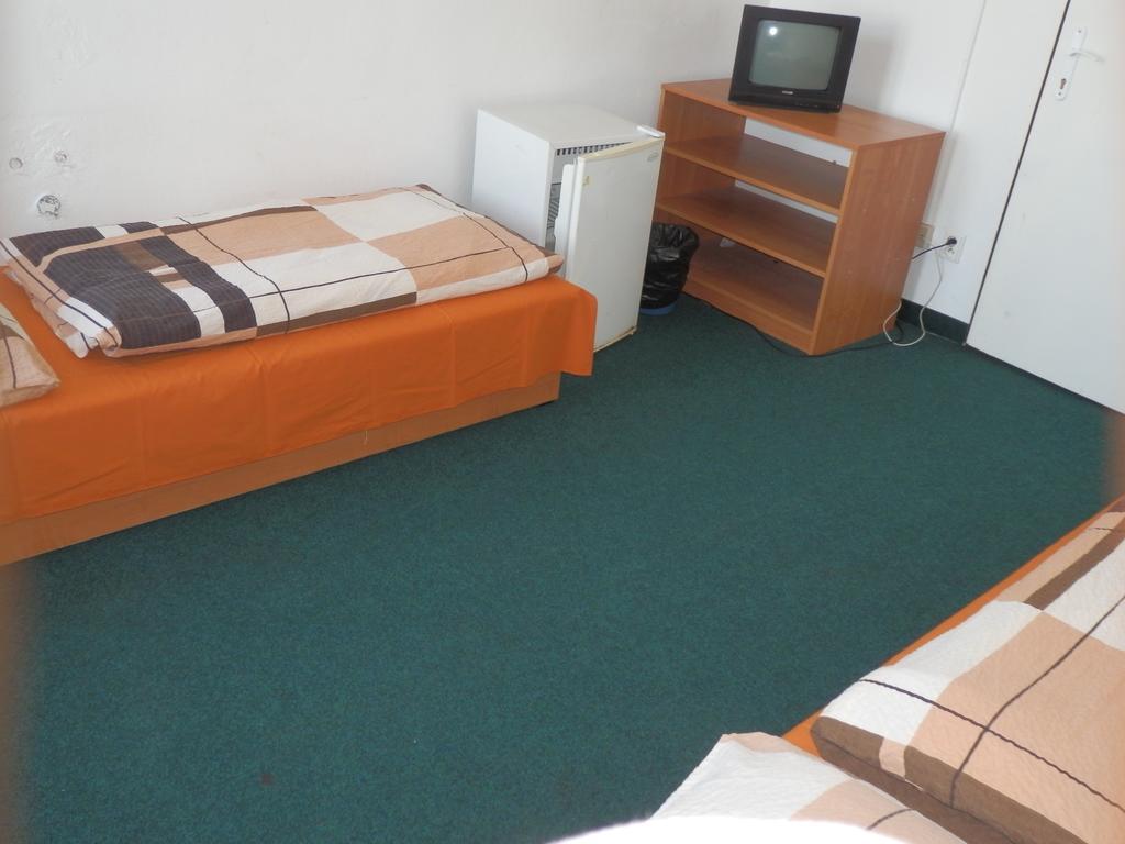 Ubytovna Pod Mostem Ostrava Kamer foto