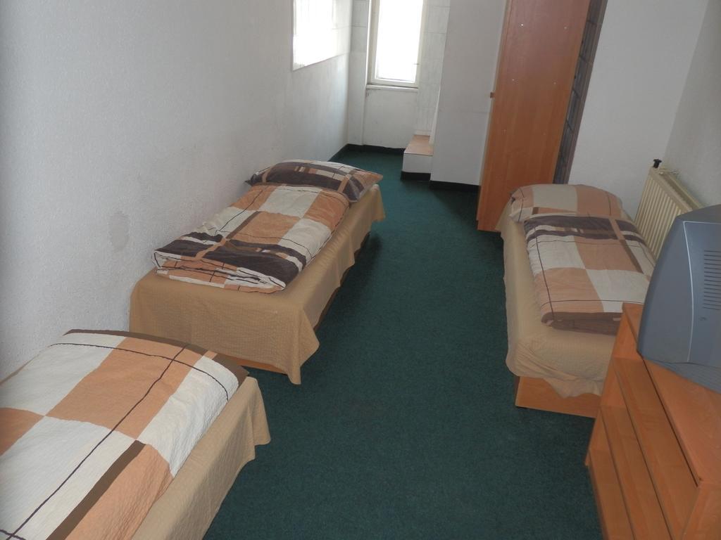 Ubytovna Pod Mostem Ostrava Kamer foto