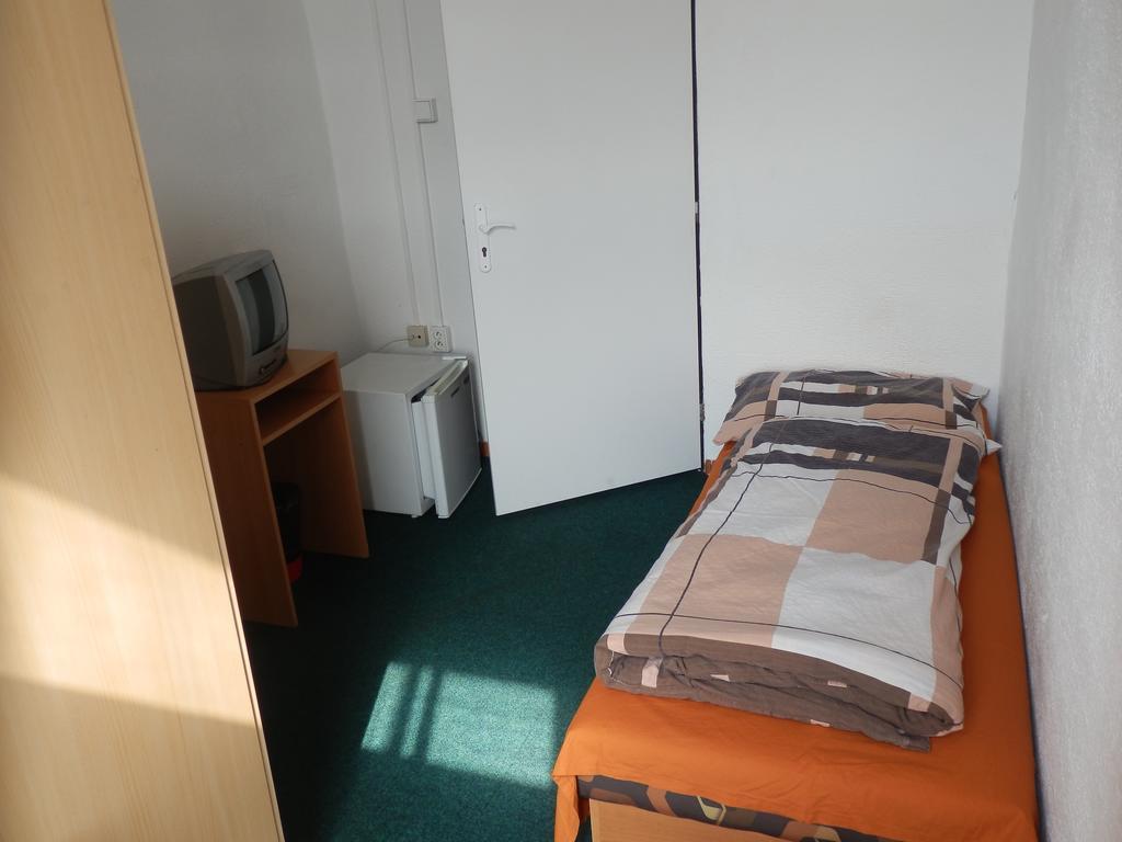 Ubytovna Pod Mostem Ostrava Kamer foto