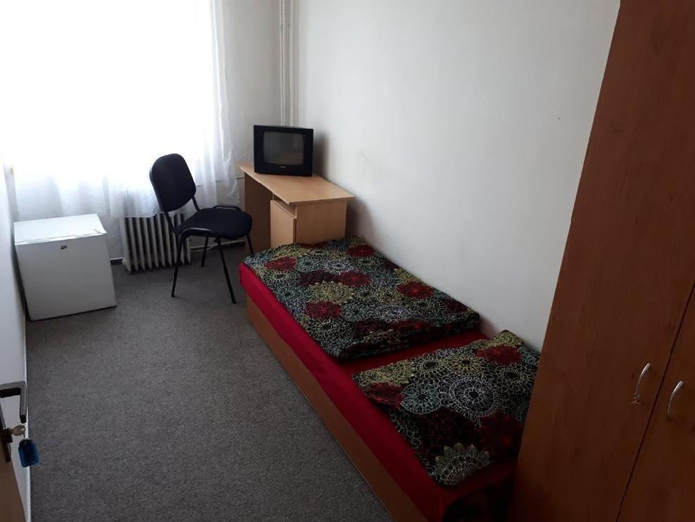 Ubytovna Pod Mostem Ostrava Buitenkant foto